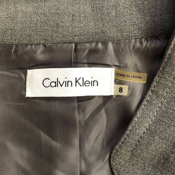 DRESS - Women's Calvin Klein Light Gray Button Front Cap Sleeve Belted Dress. 8 - Picture 12 of 15